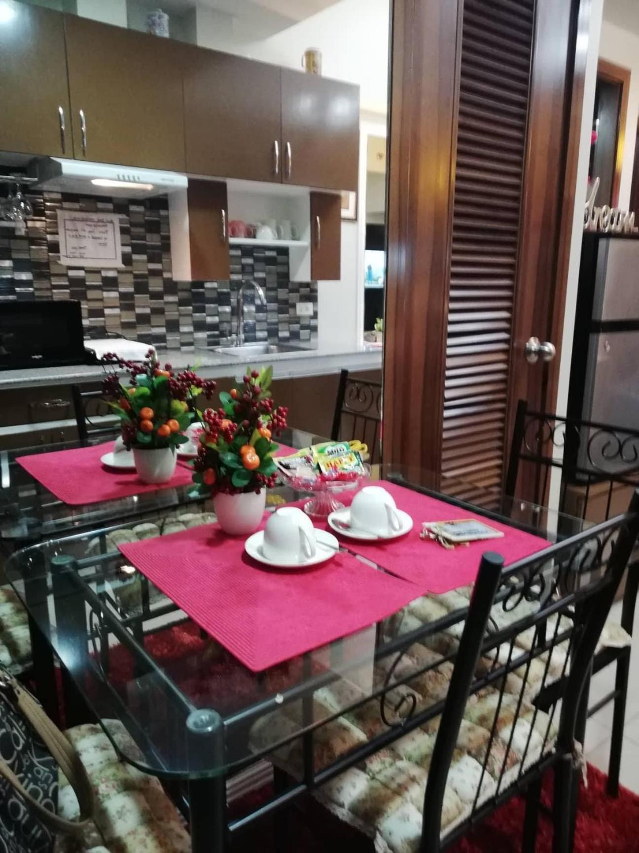Jdt'S Condo At Horizons 101 Cebu Exteriör bild